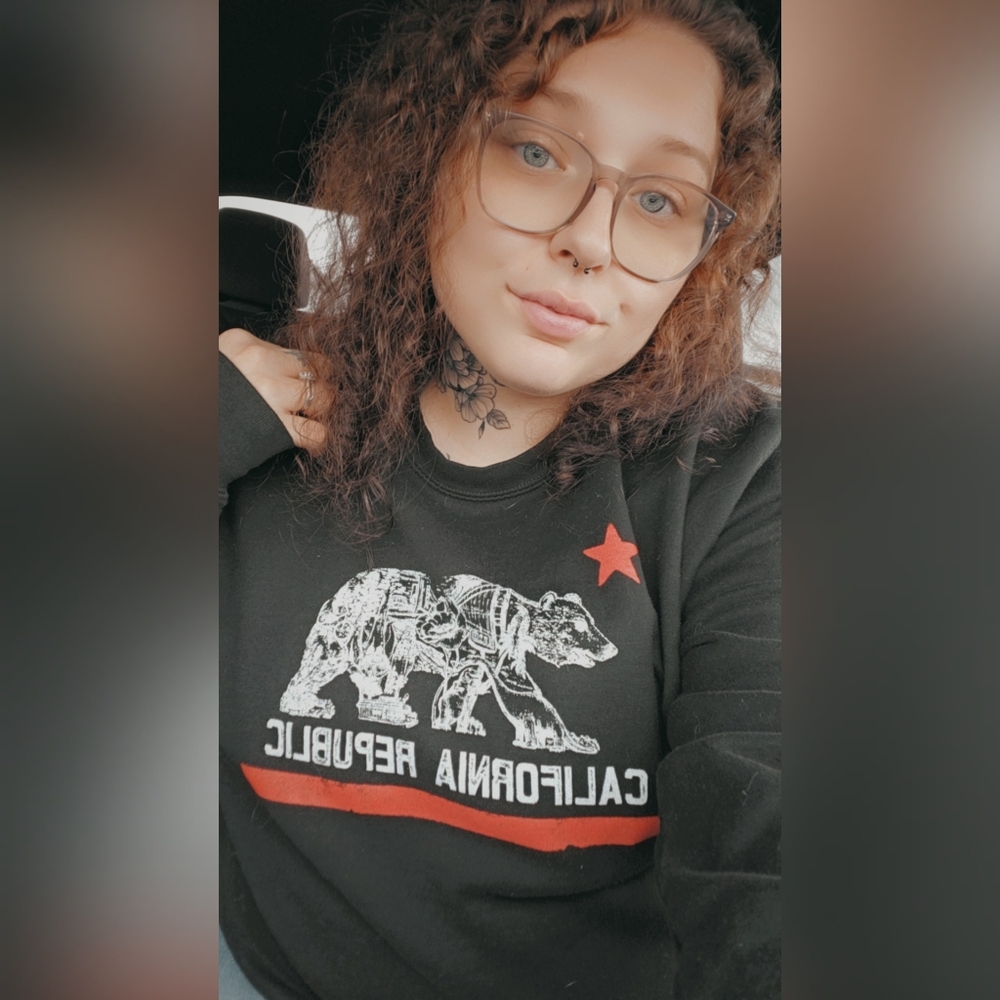 Meet your Posher, Dana